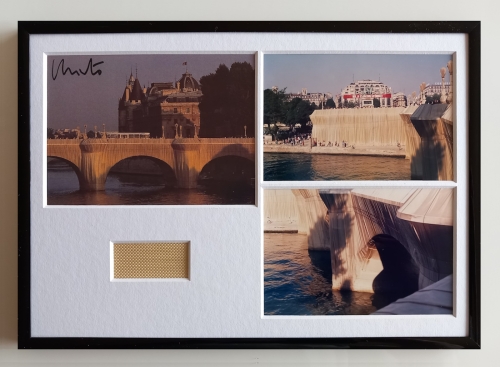 Christo Javacheff - The Pont Neuf wrapped  gesigneerde artcard + 2 originele fotos