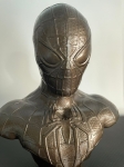 Noir  - De Spiderman Bust (donker koperen uitgave)